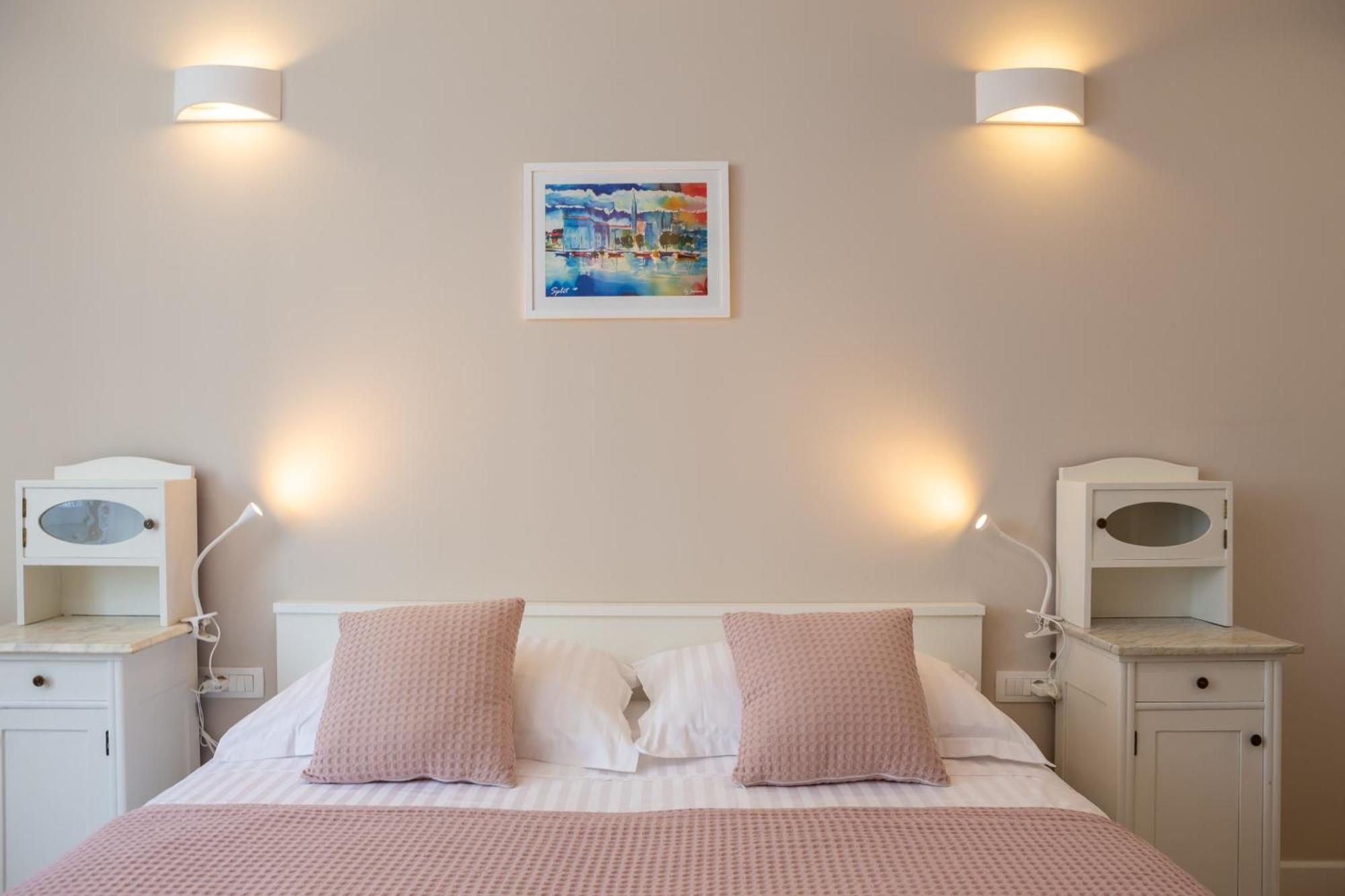 Apartment More Deluxe Сплит Экстерьер фото