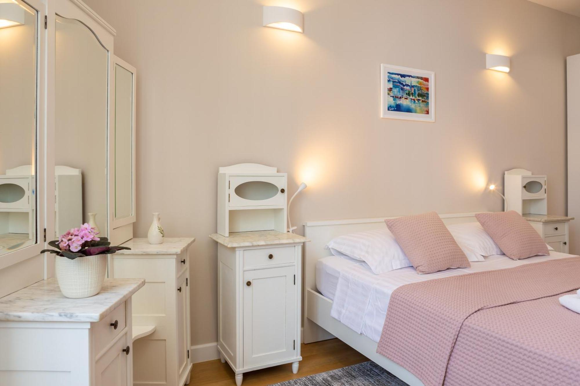 Apartment More Deluxe Сплит Экстерьер фото